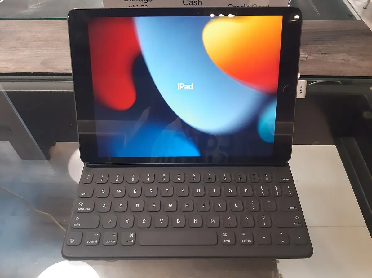 Used iPad 9th Generation — resale value in India
